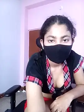 hotgirlriya 网络视讯表演