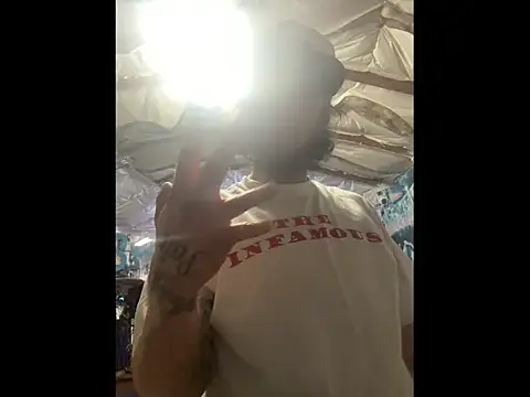 CloudDadddyyy420 webkamerás műsora