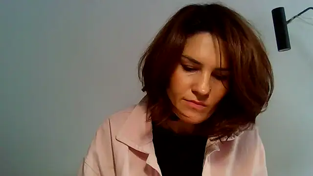 Ms-Lust1- Chat XXX in diretta