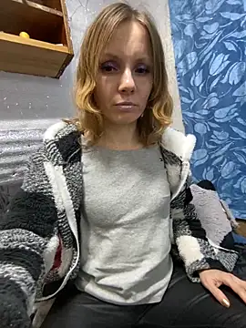 Anita-Smith 现场XXX聊天