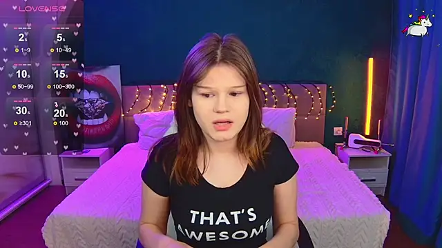 Онлайн чат XXX Lunatrend