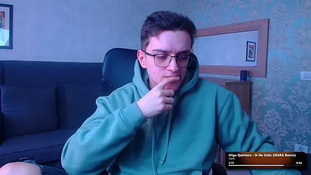 Онлайн чат XXX FelixStarkk