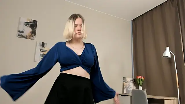 KeenaFigg Webcamshow