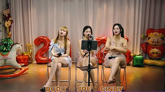 yznt-dudu élő XXX-chatje