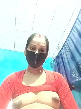 Nandani-758 Adlı Modelin Web Kamerası Şovu