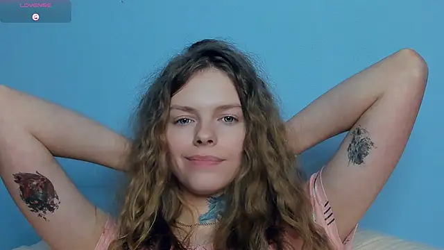 RayaNenlia Live XXX Chat