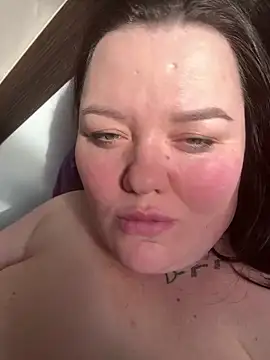 SunnyLeila2101 Adlı Modelin Web Kamerası Şovu