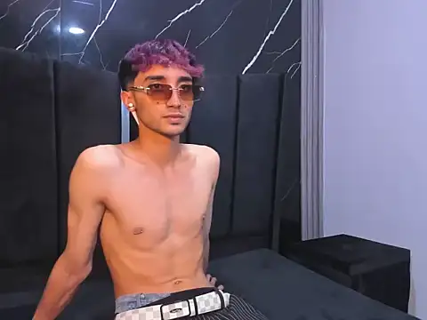 KrisX_hl Live XXX Chat