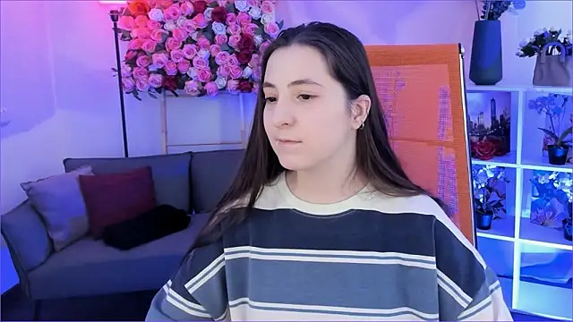 VirtuallVoyant's Live XXX Chat