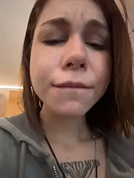 RosieSecret 现场XXX聊天