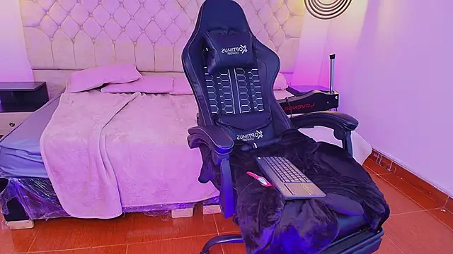 Sweet_1Angel's Live XXX Chat