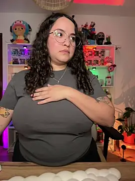 Czat XXX na żywo – Sweet_sully__