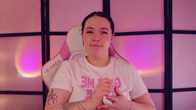 Czat XXX na żywo – Chery_Lady22