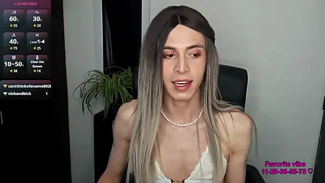 دردشة Andy_Roses الجنسية المباشرة