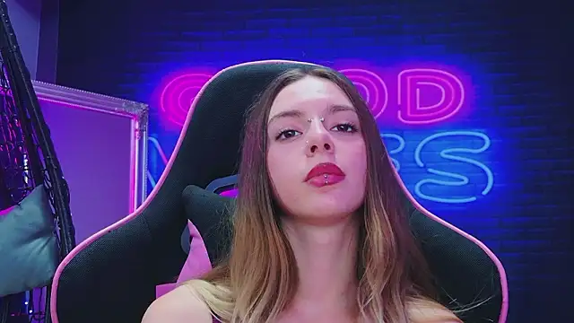 Chatroom XXX en direct de CoraVex