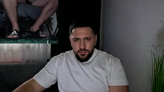 Gold_Alpha_Boy Chat XXX in diretta