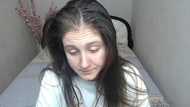 دردشة Holliy_Cooper الجنسية المباشرة