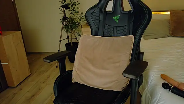 lunavicexxx 即時 XXX 聊天