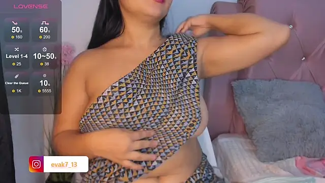 shara_queen1 Chat XXX in diretta