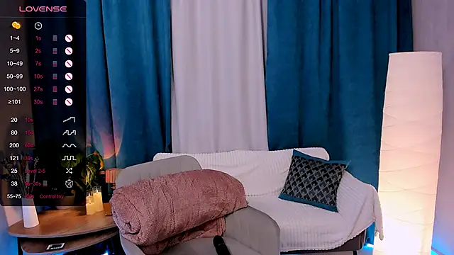 velvet_cherry_ Chat XXX in diretta