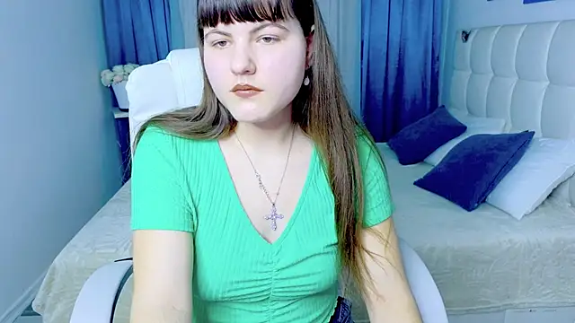 Webkamerová show Miss__Poly