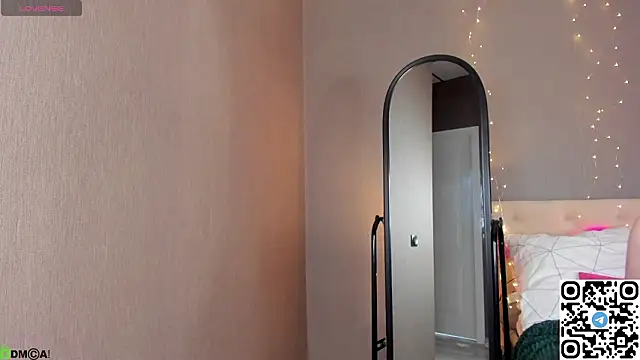 Lea_much's Live XXX Chat