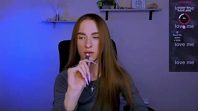 Webkamerová show doll_vey