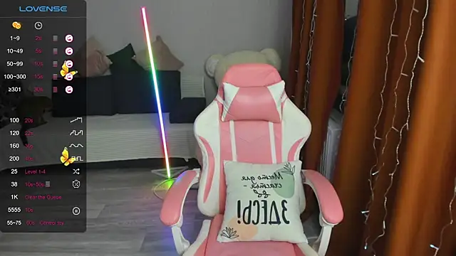 Queen_baby Live XXX Chat