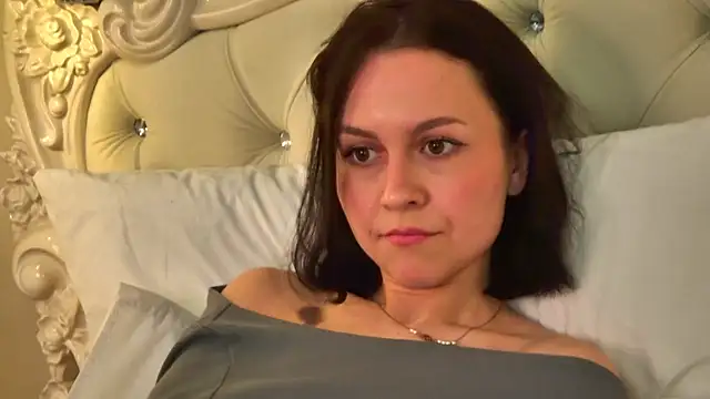 Chatroom XXX en direct de MonicaMercer