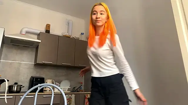 EmilyHein 现场XXX聊天