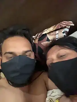 Chat XXX ao vivo de indianshycouple