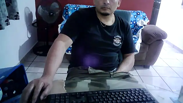 Benjacabo 现场XXX聊天