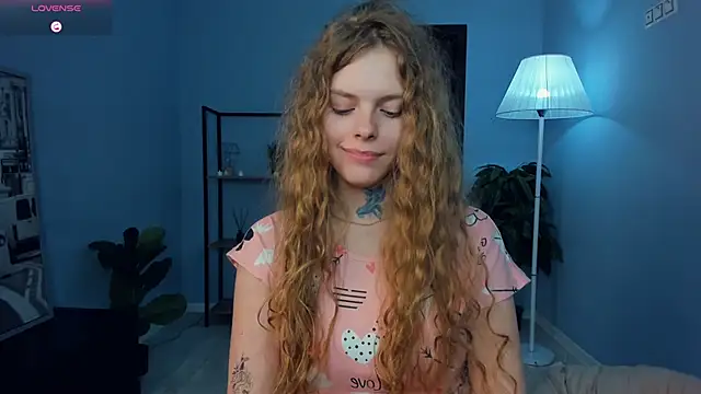 RayaNenlia Adlı Modelin Canlı XXX Sohbeti