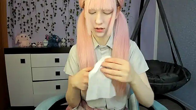 Yoonhee_ki: онлайн-секс-чат