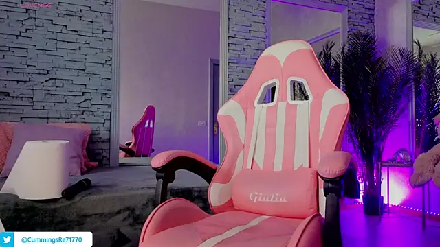 دردشة Reina_Cummings الجنسية المباشرة