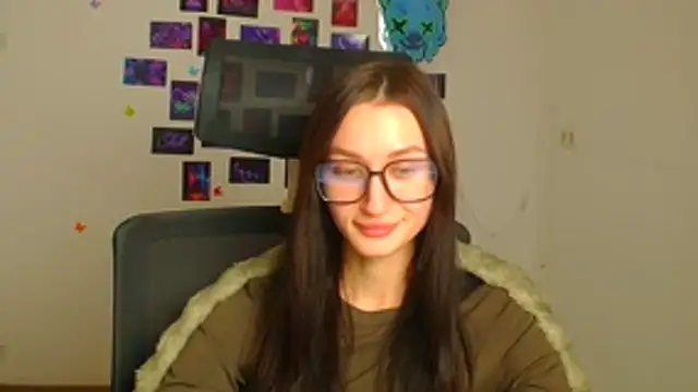 دردشة Stella_XO الجنسية المباشرة