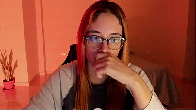 atenas_05_ live XXX chat