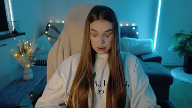 _your_Tessa_のウェブカメラショー