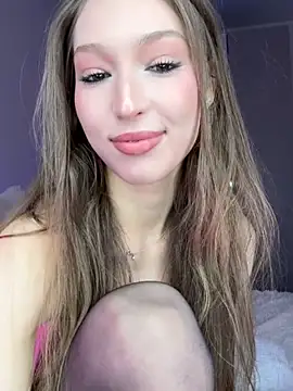 AngelLeeen webcam show