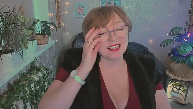 sugar_vivien Adlı Modelin Canlı XXX Sohbeti