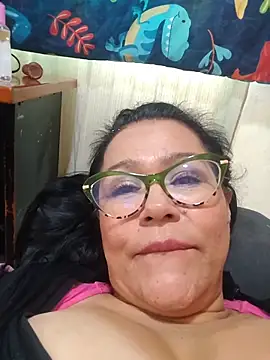 naughty_doll_horny Show in webcam