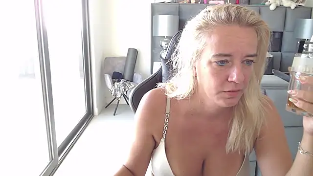 Wendysexyx Chat XXX live