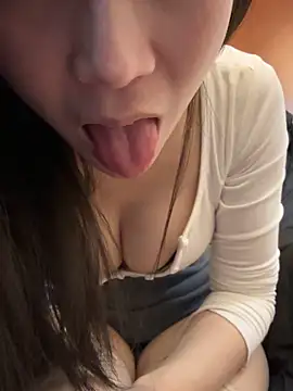 yourkeer Chat XXX in diretta