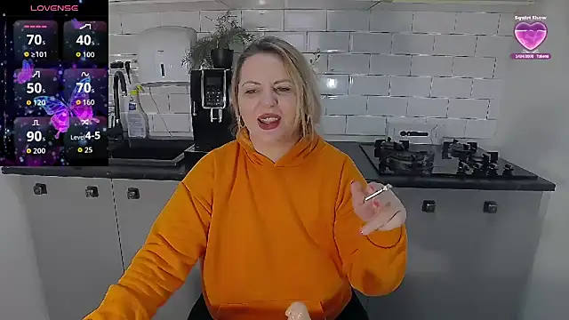 erikaerika Adlı Modelin Canlı XXX Sohbeti