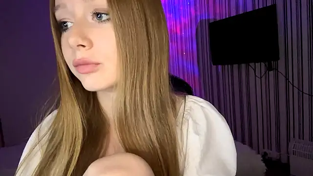 EmilyBubble – Naživo XXX chat