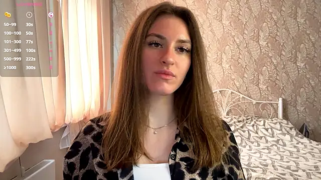 แชท XXX สดของ miainheat