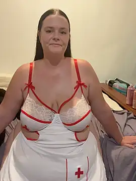 Онлайн чат XXX carinabro10