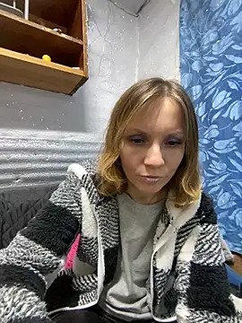 Anita-Smith élő XXX-chatje