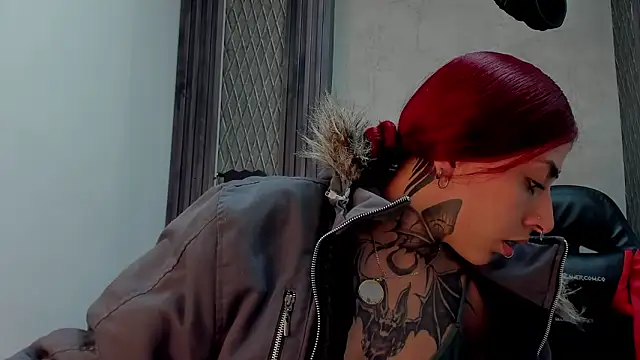 selene_red_ 即時 XXX 聊天