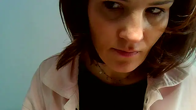 Ms-Lust1- élő XXX-chatje